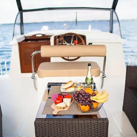 Jacht Motorowy Nautiner 40.2 Botel *